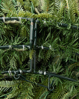 Guirlanda Tradicional Decorativa de Pinheiro Verde com LED - Imagem 3